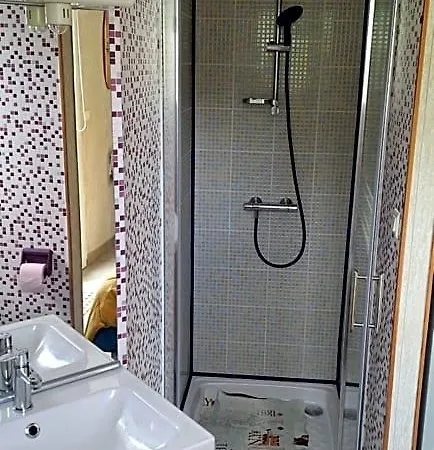 Les Lavateres Bed & Breakfast Hiers-Brouage